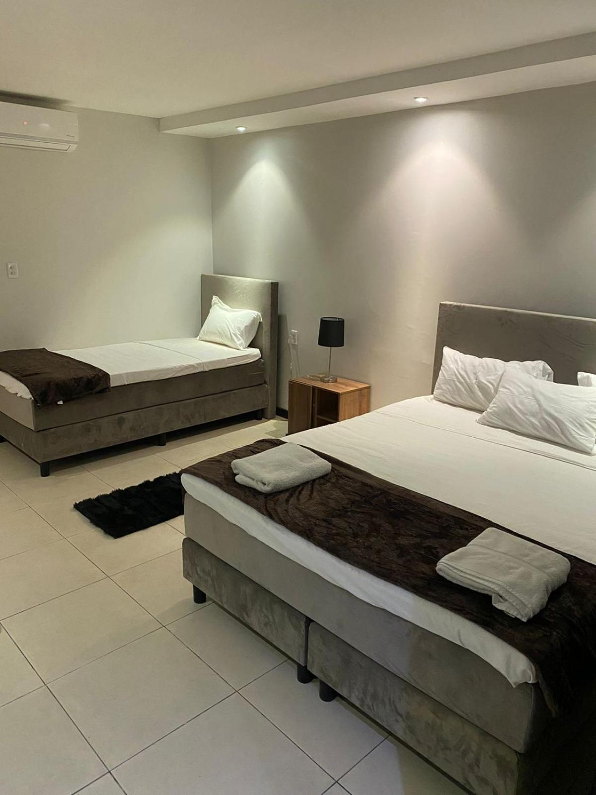 Hotel Ritzz Παραμαρίμπο Εξωτερικό φωτογραφία